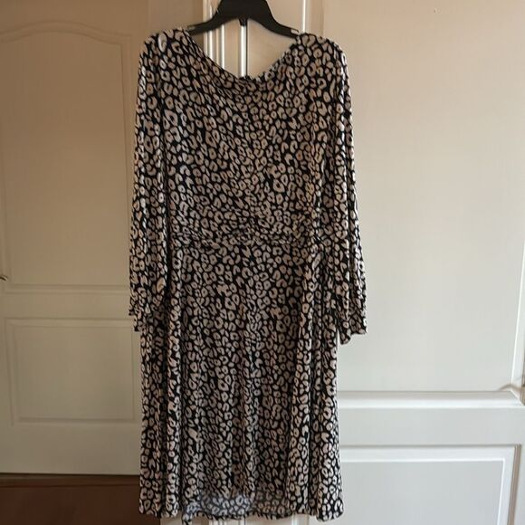 Jessica Howard animal print, navy and cream dress size 22W nwot - Picture 5 of 5